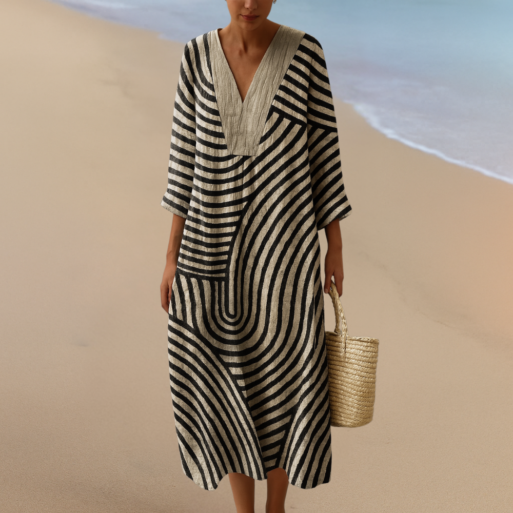 Sofie| Monochrome maxi-jurk met geometrisch patroon – Elegante vloeiing in zwart en beige