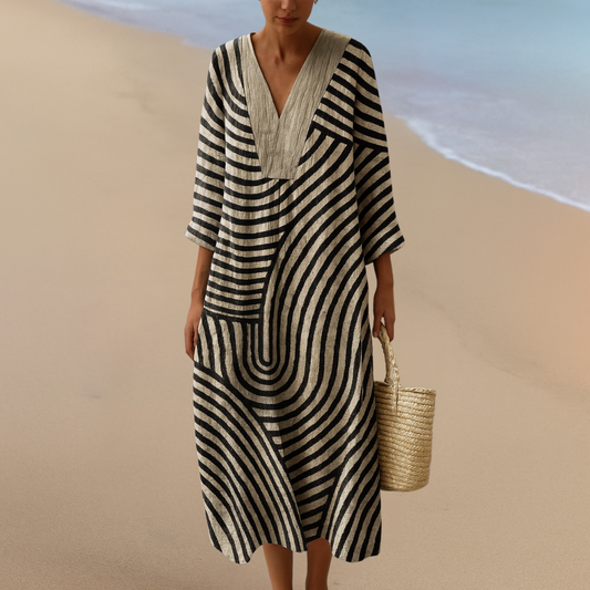 Sofie| Monochrome maxi-jurk met geometrisch patroon – Elegante vloeiing in zwart en beige