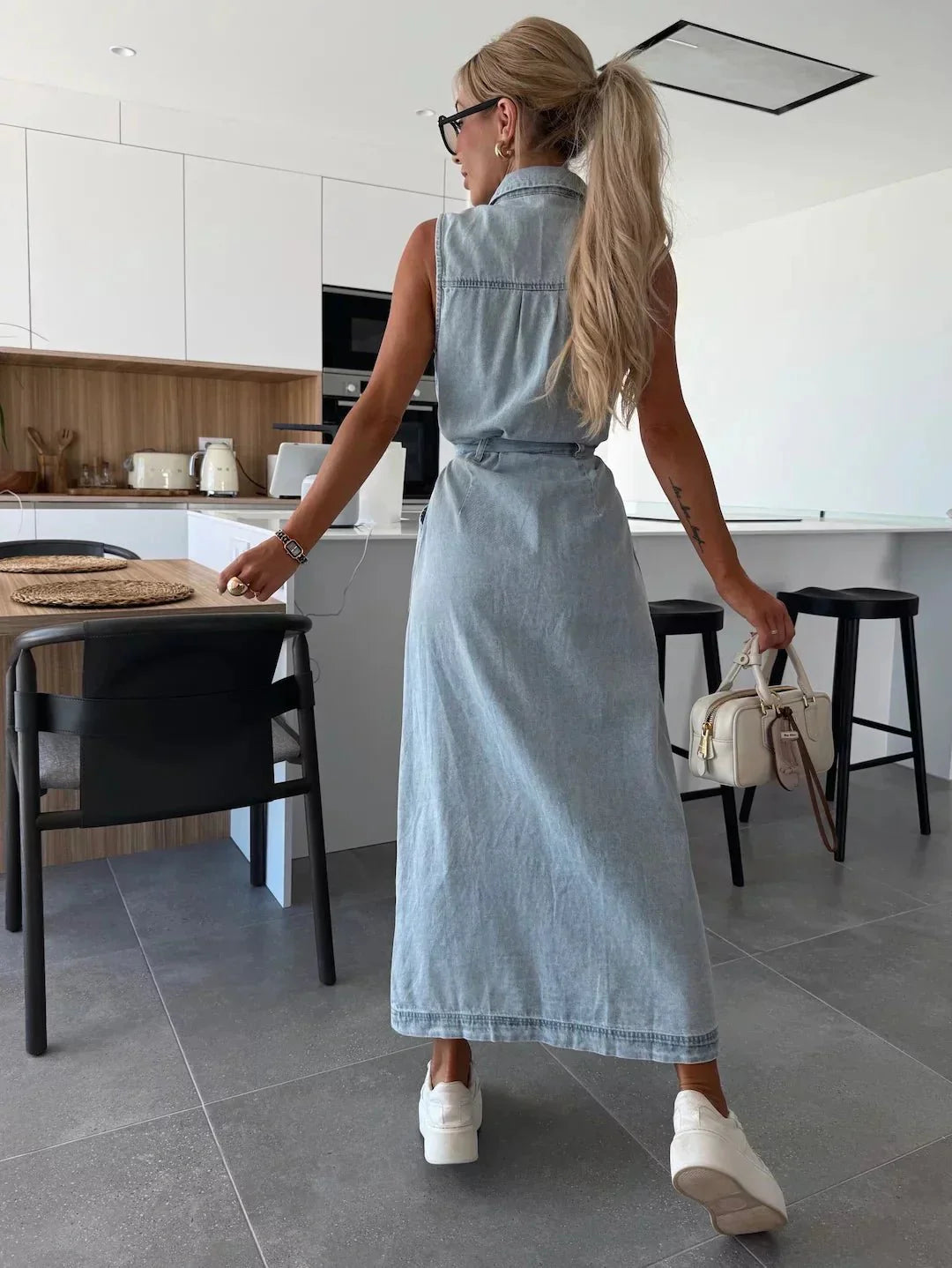 Hanna | Mouwloos lang denim jurk