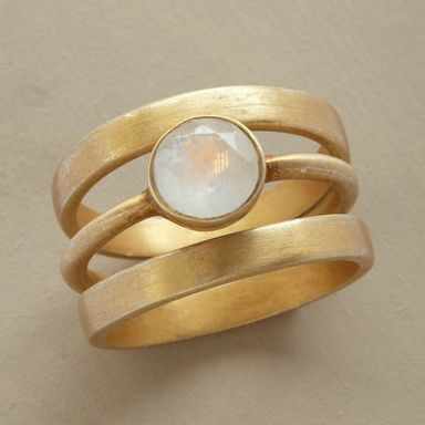 Vintage Gouden Ring met Ingelegde Maansteen