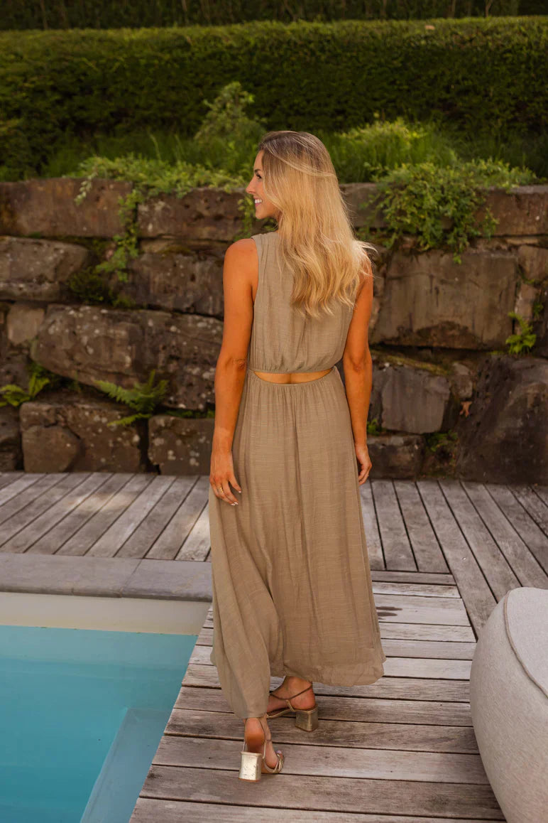 Norelia® | De zomerjurk in elegant kaki