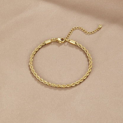 Twisted Chic Armband | Goud